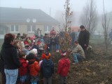 Baerendorf<p>Plantation pédagogique avec des élèves de l'école